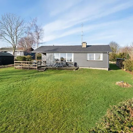 Дом отдыха Lovely In With Wifi Фоборг